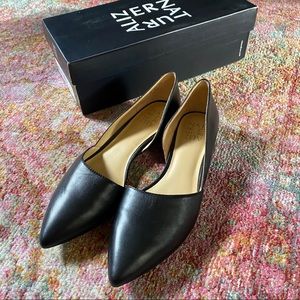 NIB Tamara Black Leather Flats